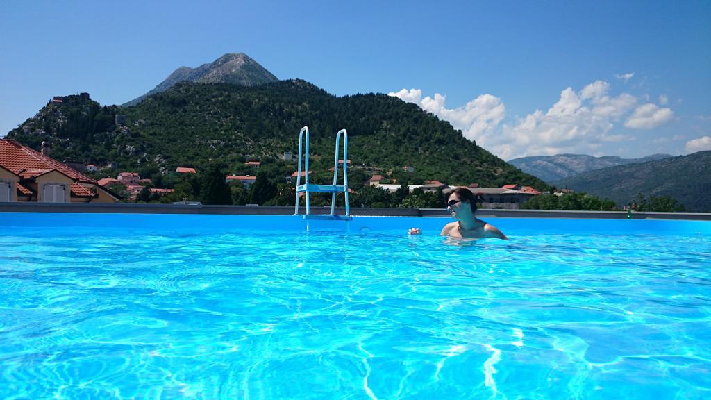 Hotel Prvan Vrgorac Kültér fotó